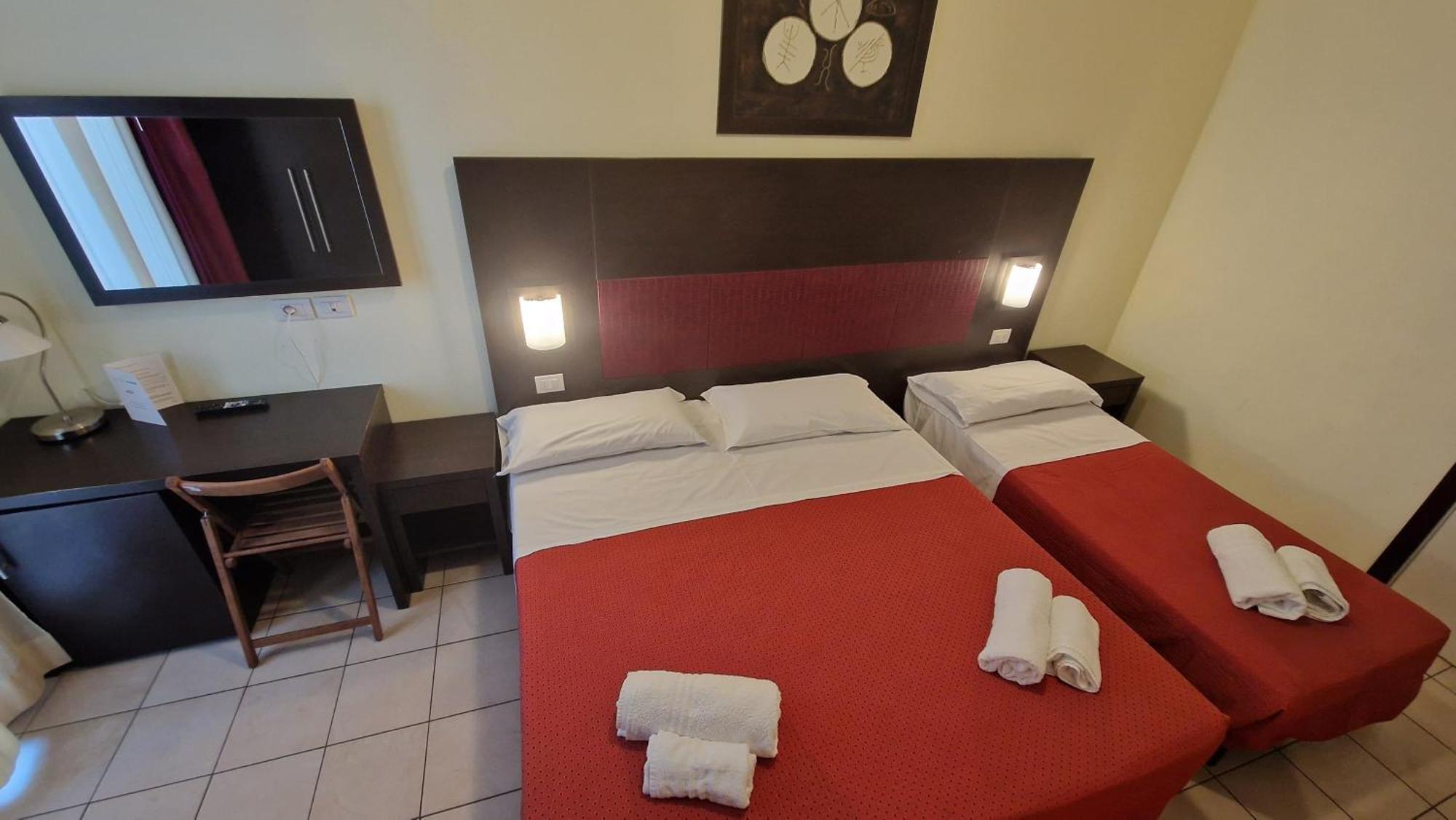 Hotel Alibi ريميني المظهر الخارجي الصورة