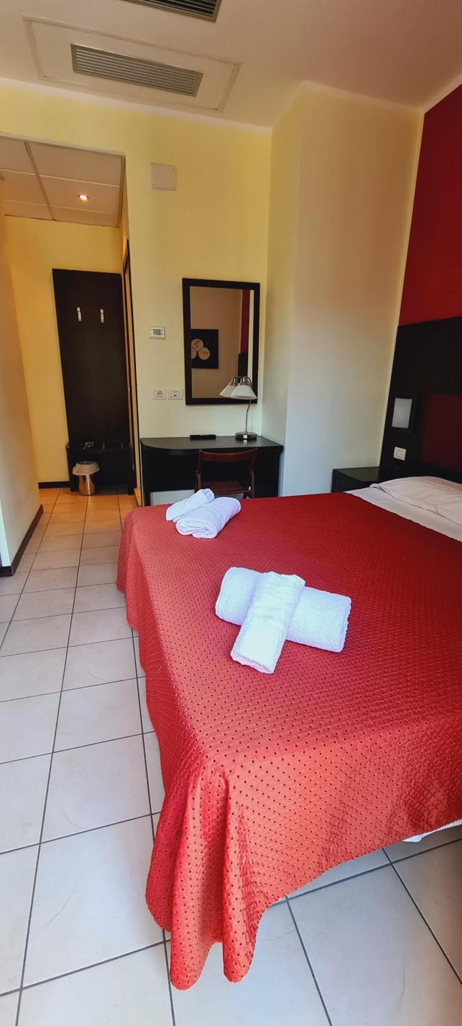Hotel Alibi ريميني المظهر الخارجي الصورة